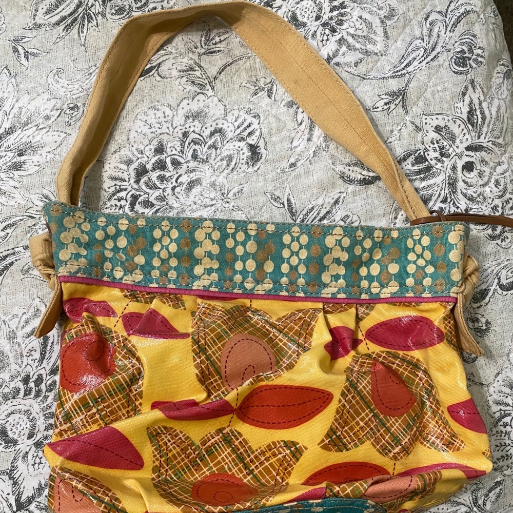 Fossil purse